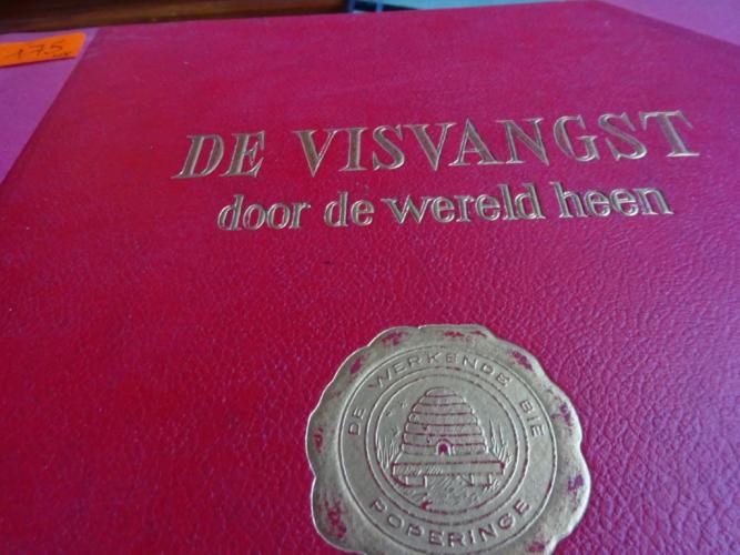4x werkende bij – kavel bij Openbare Verkopen, Izegem