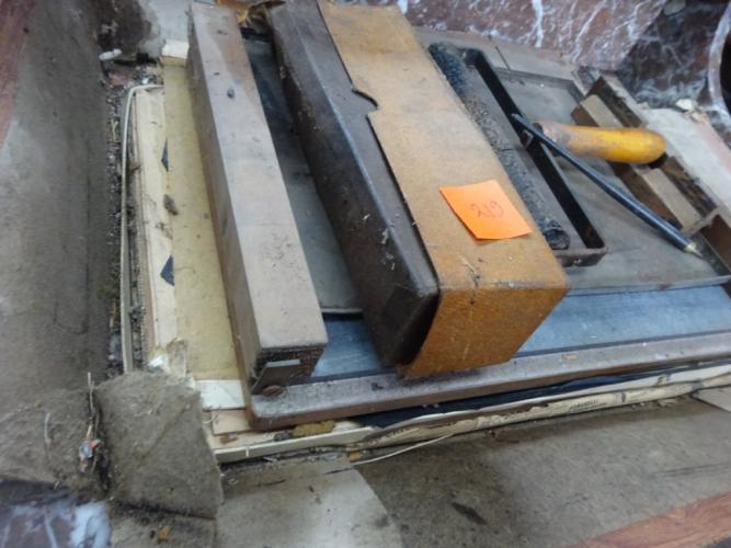 Oude stencilmachine in doos – kavel bij Openbare Verkopen, Izegem