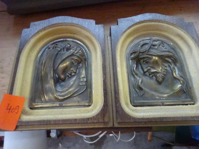 2x basreliëf koper – kavel bij Openbare Verkopen, Izegem