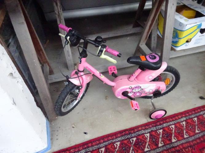 Kinderfiets – kavel bij Openbare Verkopen, Izegem