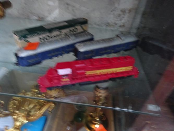 lot treinen – kavel bij Openbare Verkopen, Izegem