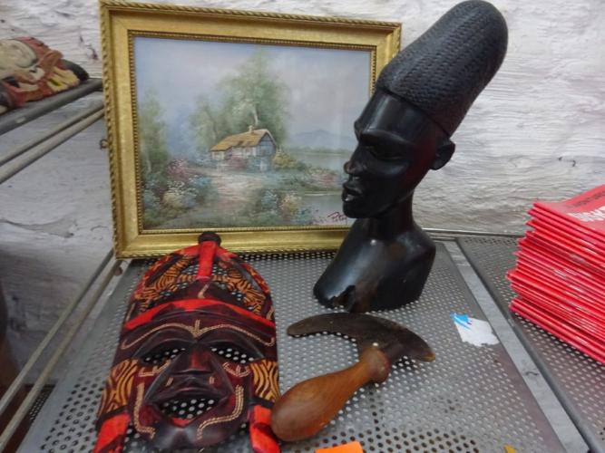 lot decoratie afrikaans – kavel bij Openbare Verkopen, Izegem